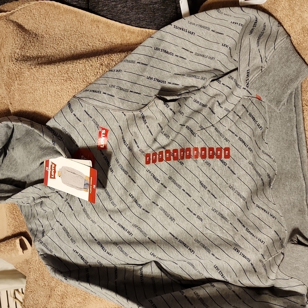 Levis 7/8 boys fleece gray pullover